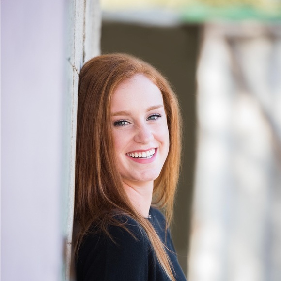 Meet your Posher, Samantha - Picture 1 of 1